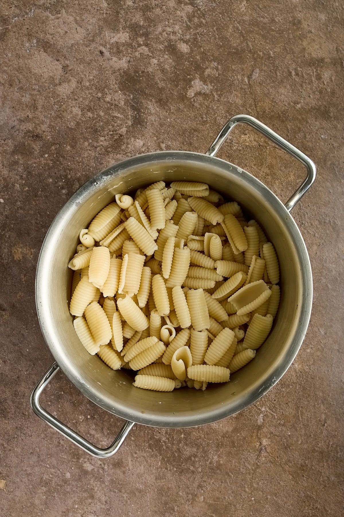 Cavatelli with Arugula/Basil Pesto