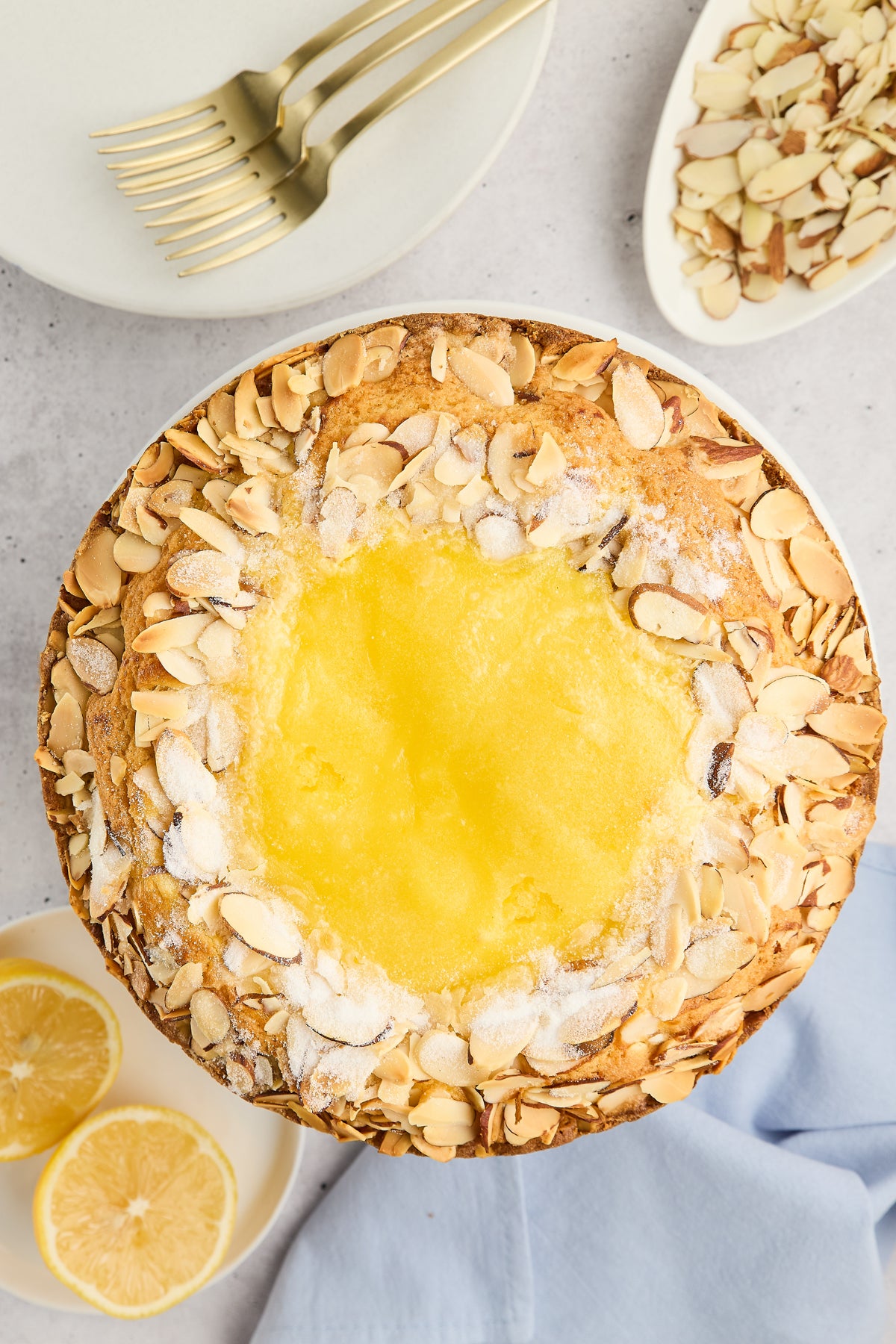 Lemon Curd Lemon Cake