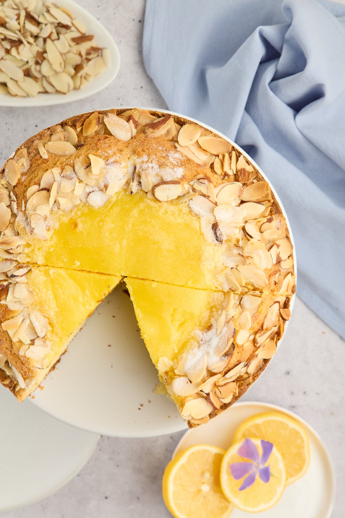 Lemon Curd Lemon Cake