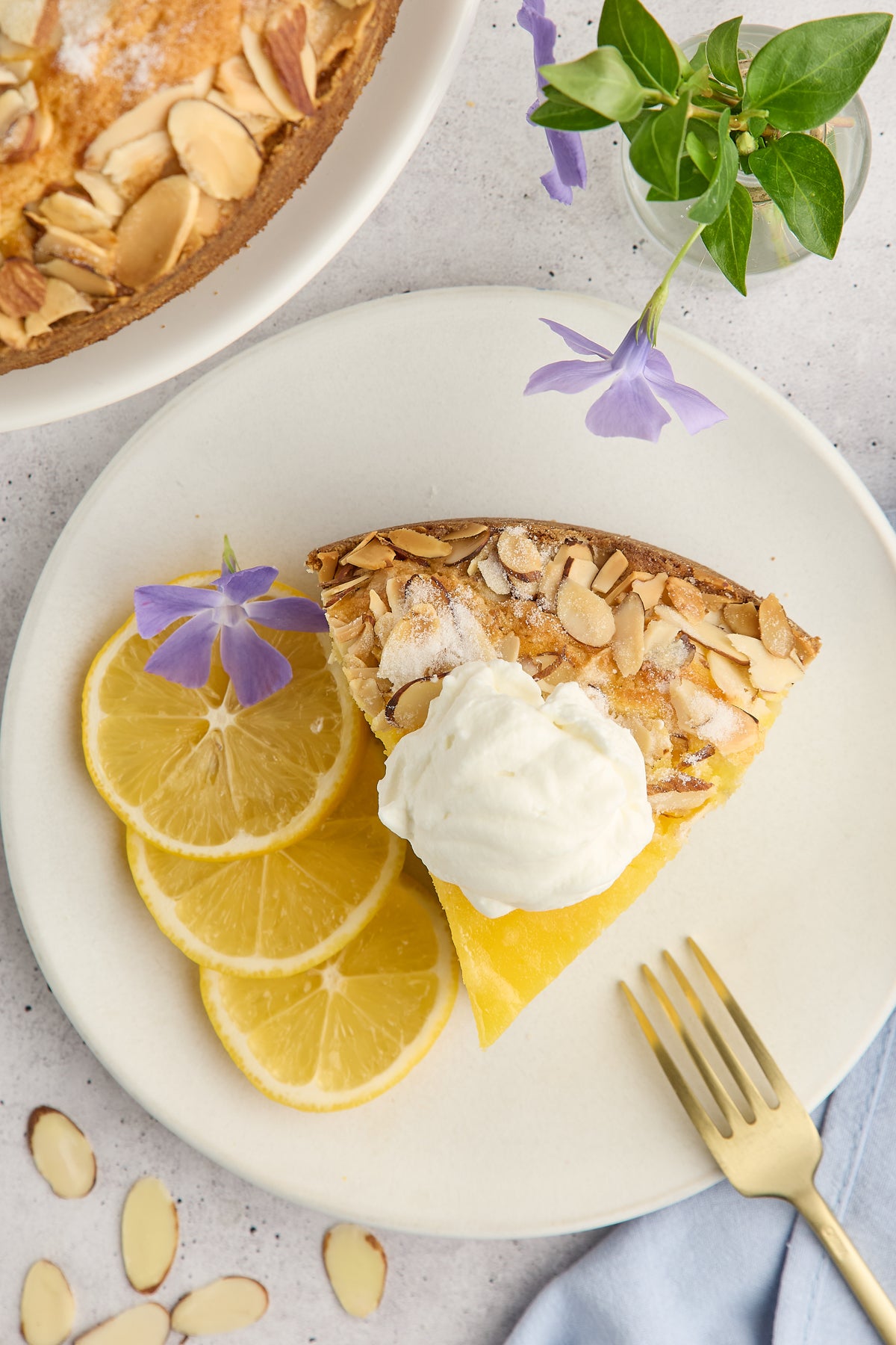 Lemon Curd Lemon Cake