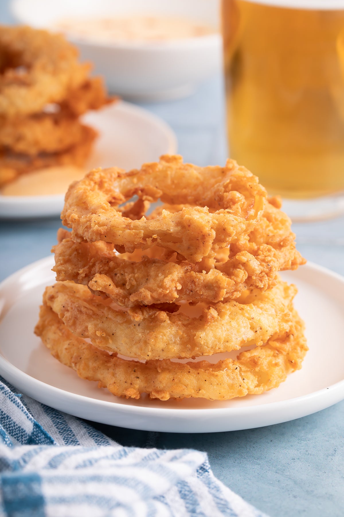 Onion Rings with Dipping Sauce