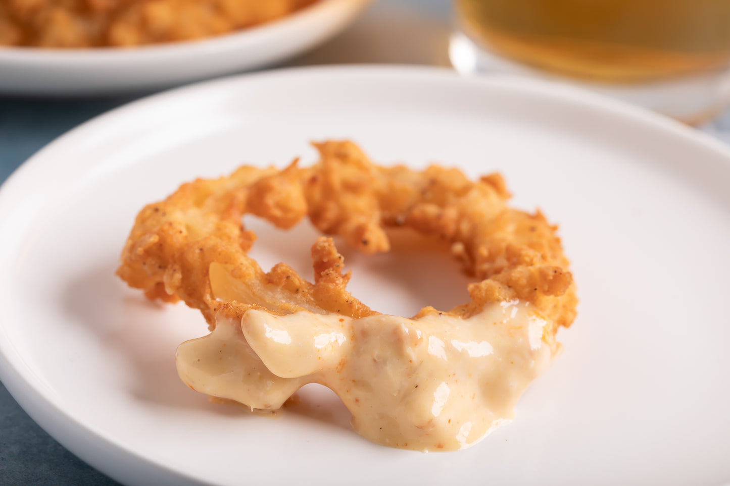 Onion Rings with Dipping Sauce