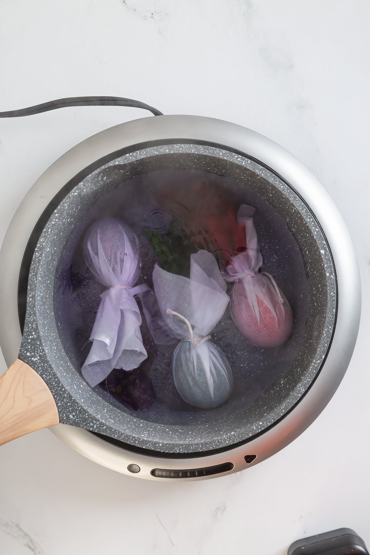 Bright Silk Dyed Eggs – Semi-Exclusive (Set 1 of 2)
