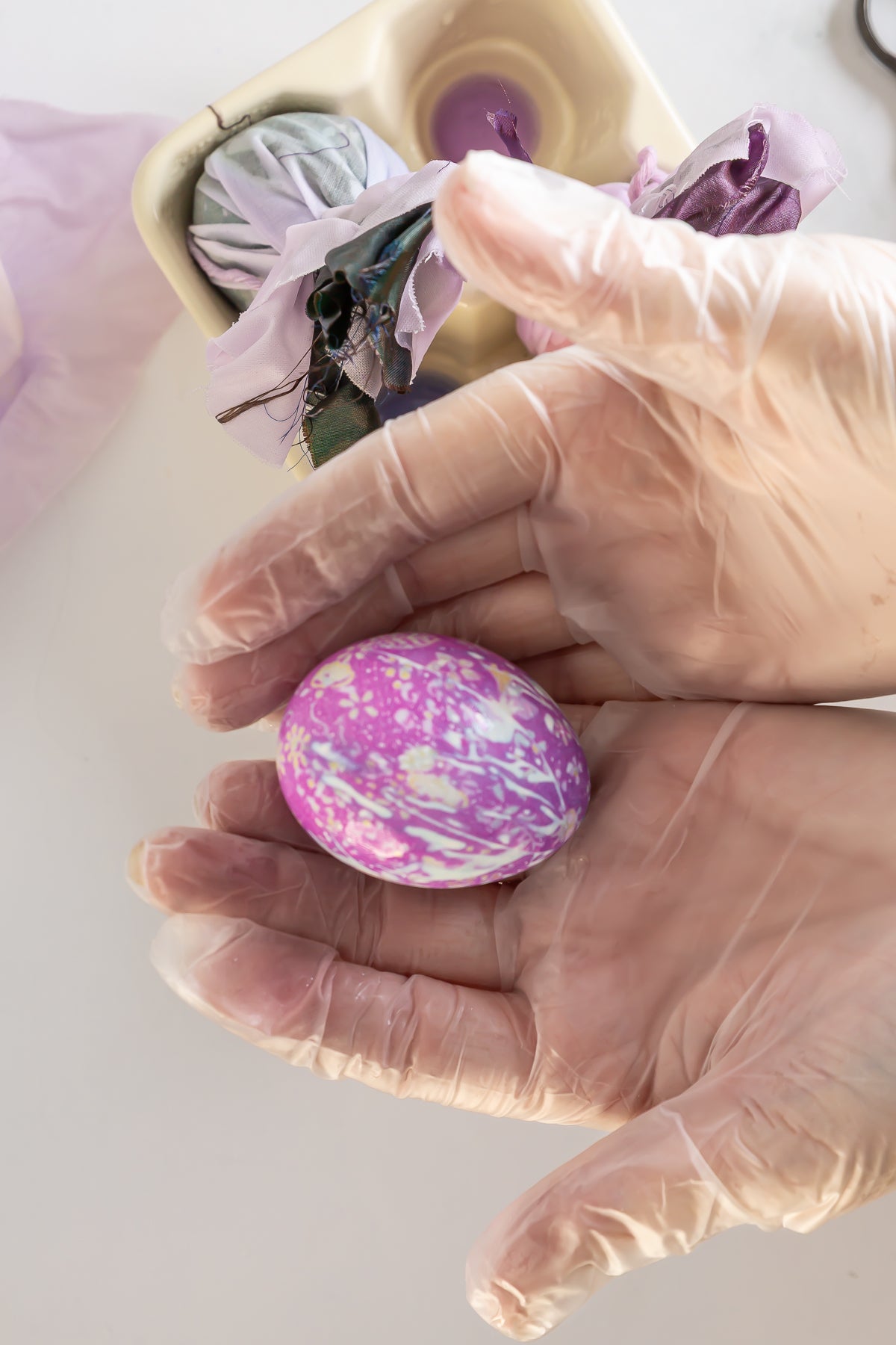 Bright Silk Dyed Eggs – Semi-Exclusive (Set 1 of 2)