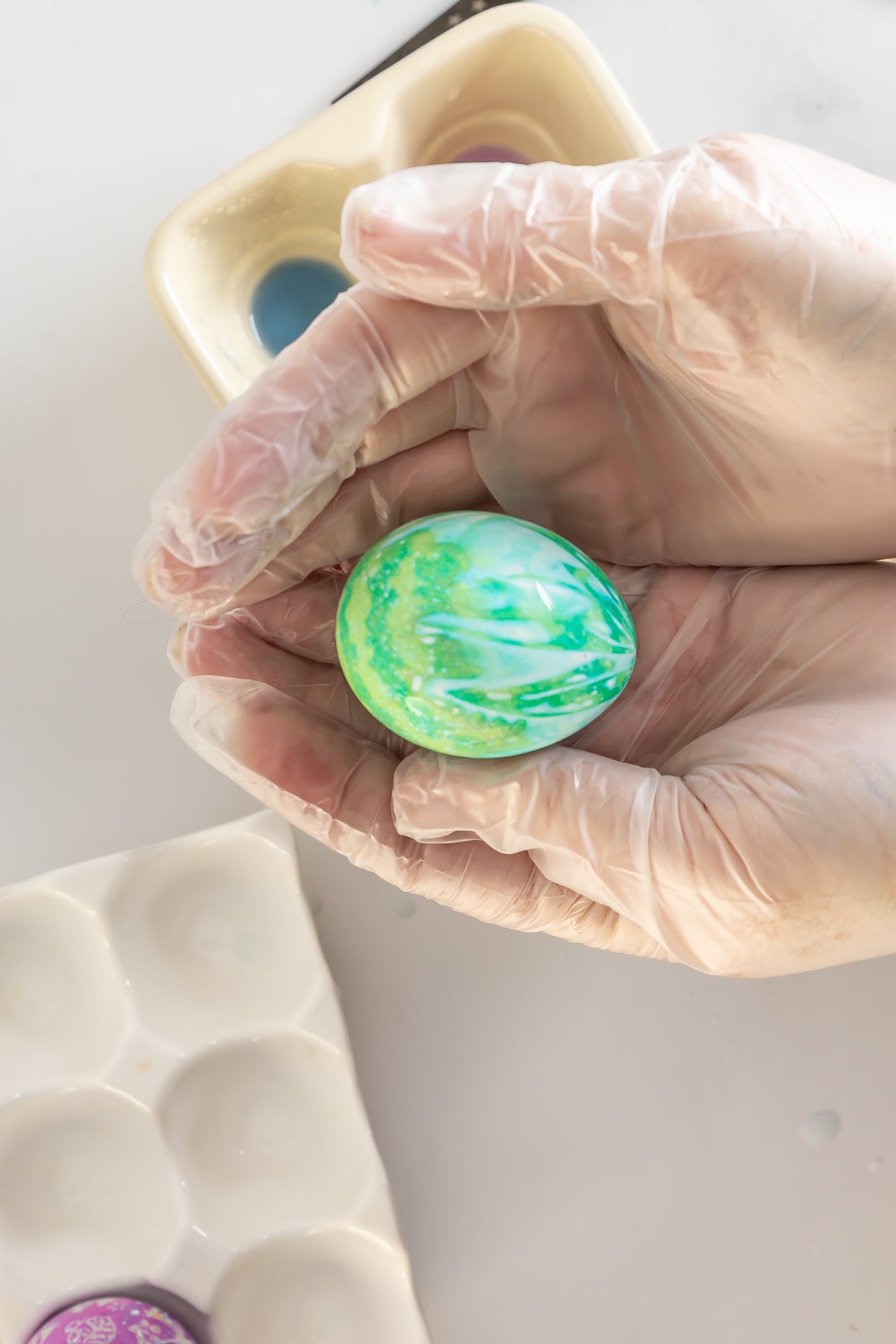 Bright Silk Dyed Eggs – Semi-Exclusive (Set 1 of 2)