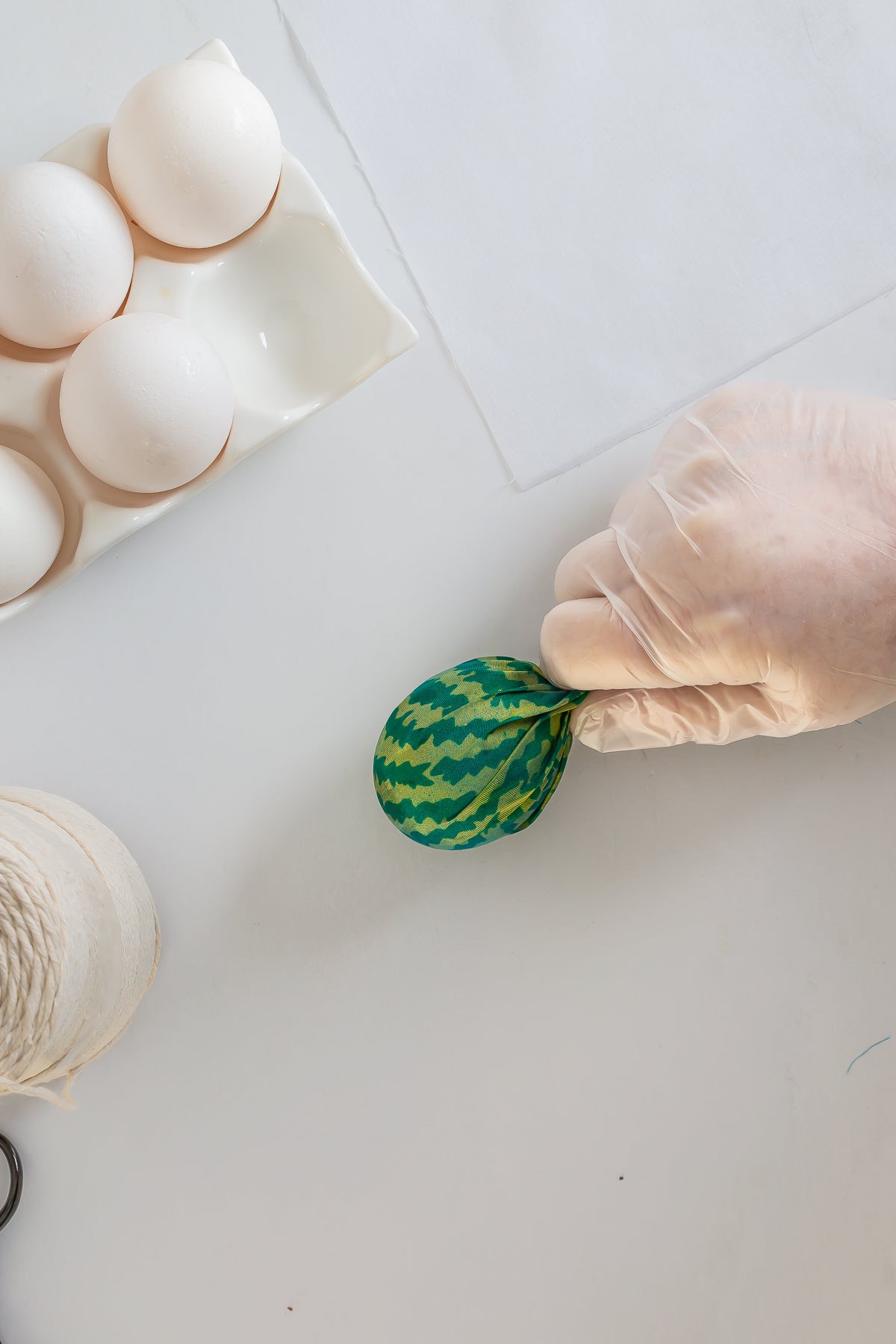 Bright Silk Dyed Eggs – Semi-Exclusive (Set 1 of 2)