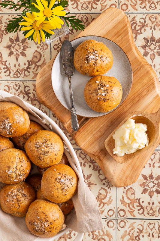 Rye Dinner Rolls