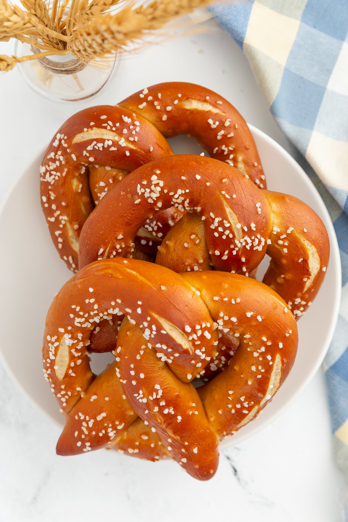 Homemade Pretzels with Cheese Sauce