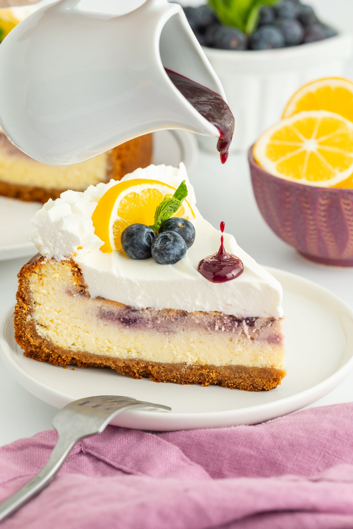 Lemon Cheesecake with Blueberry