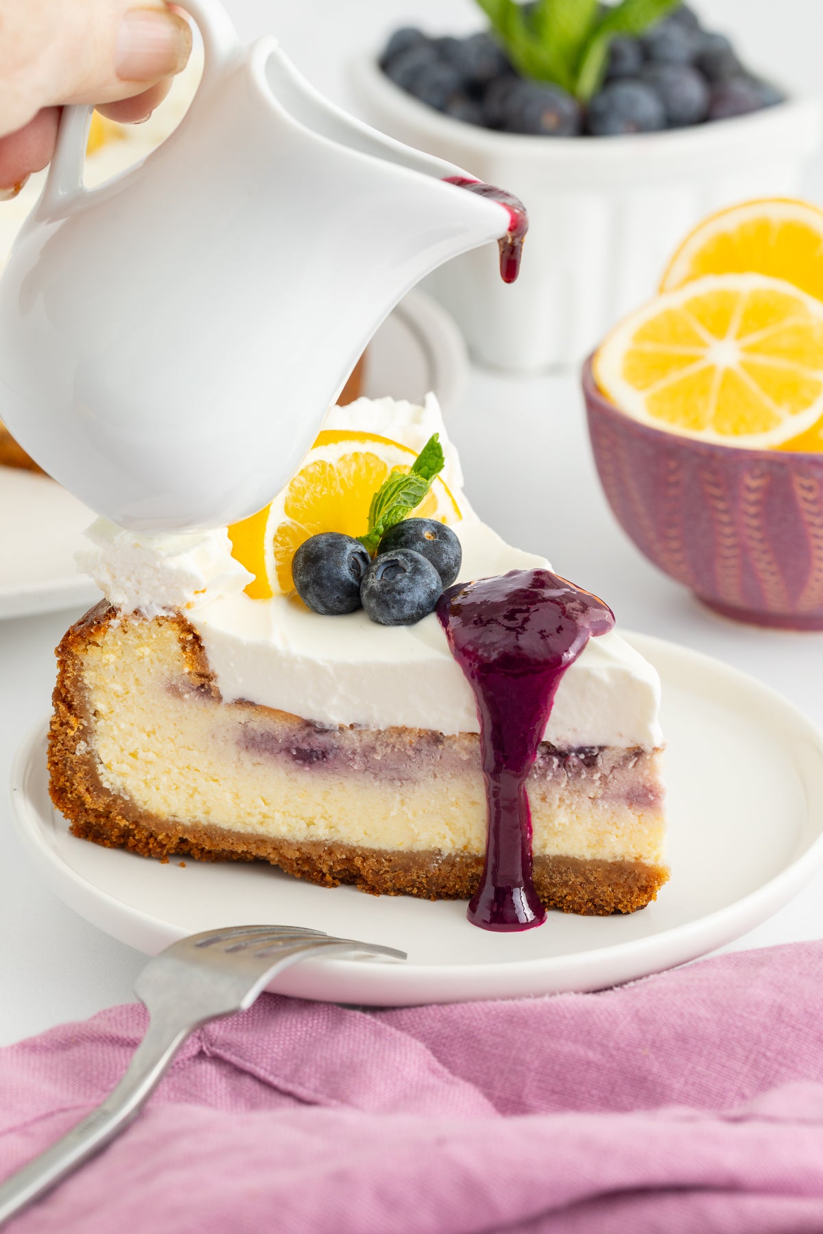 Lemon Cheesecake with Blueberry