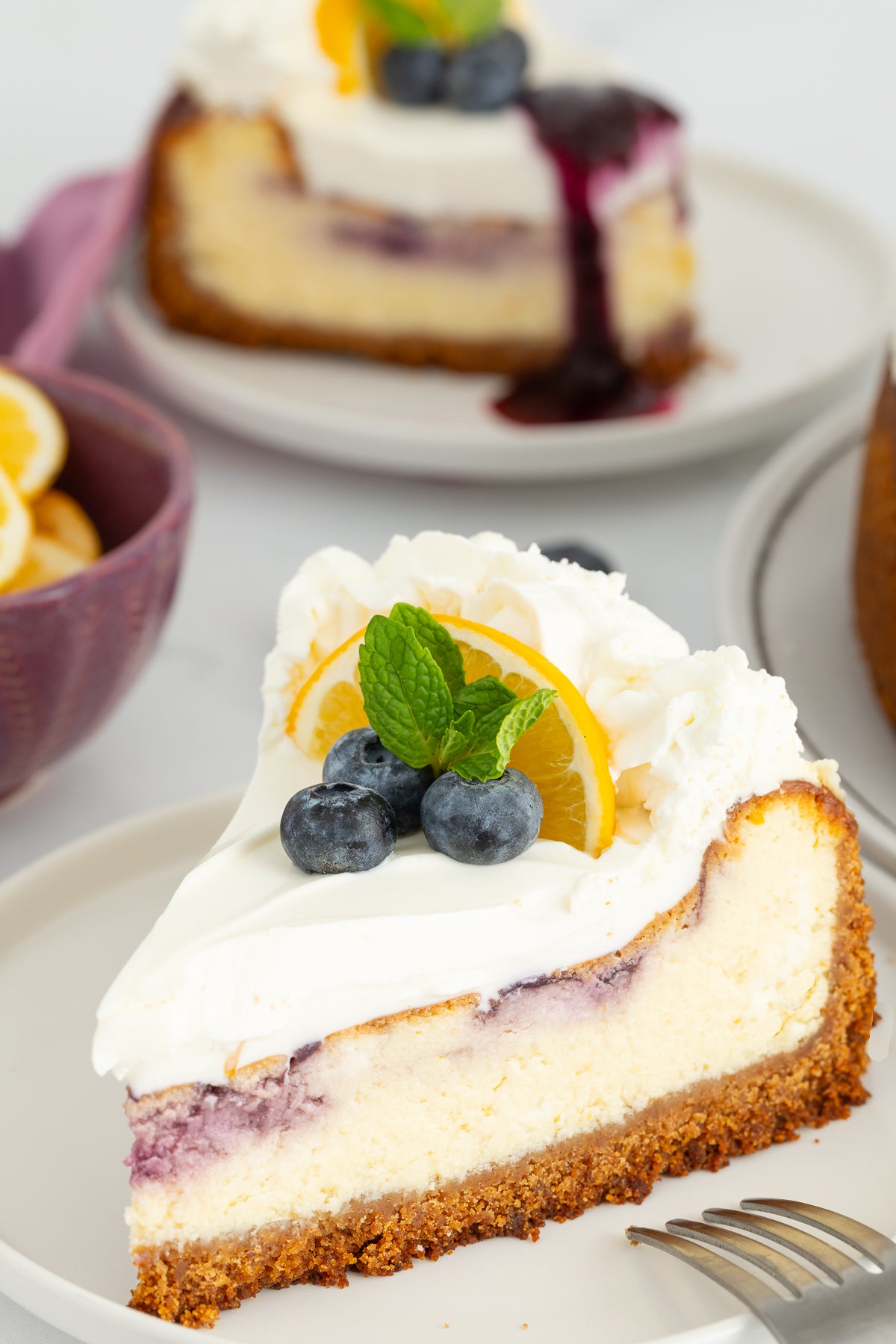Lemon Cheesecake with Blueberry
