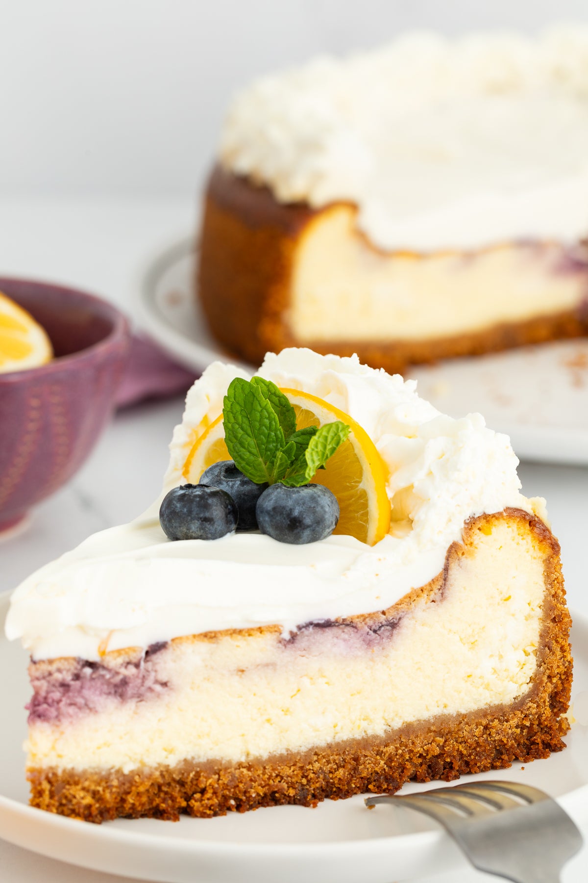 Lemon Cheesecake with Blueberry