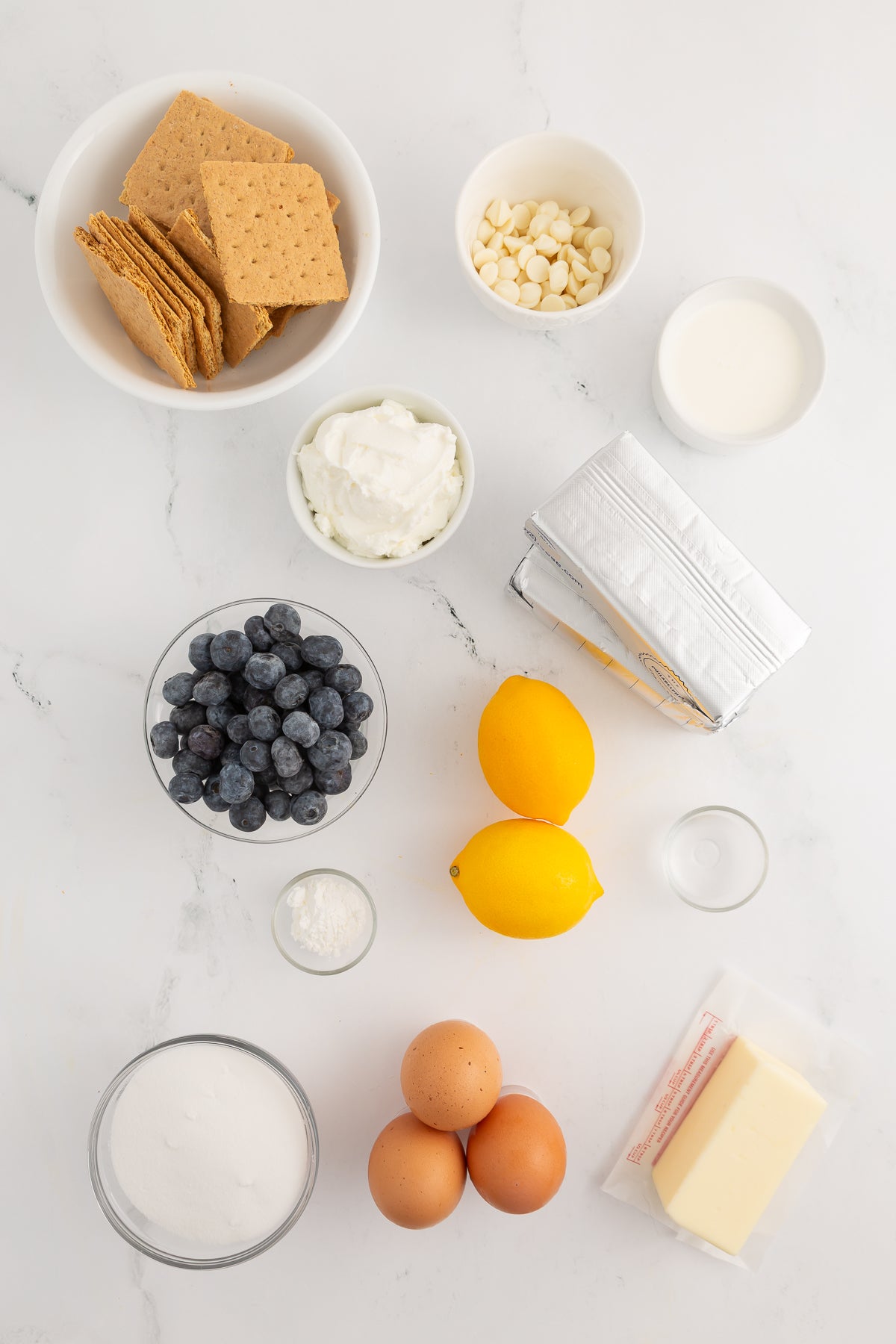 Lemon Cheesecake with Blueberry