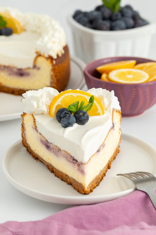 Lemon Cheesecake with Blueberry