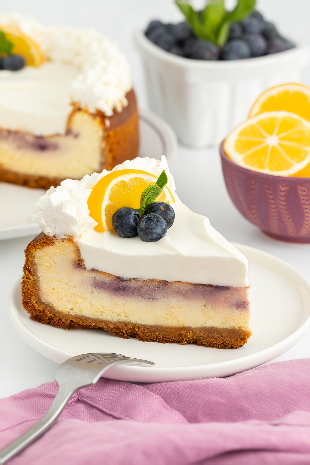 Lemon Cheesecake with Blueberry