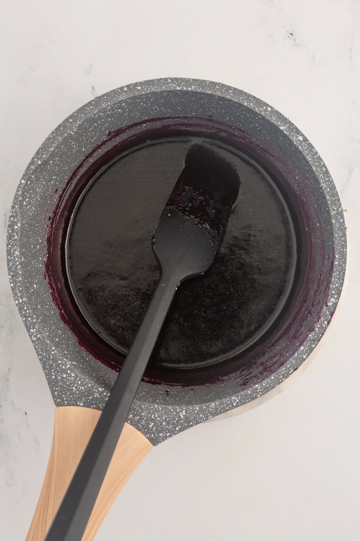 Lemon Cheesecake with Blueberry