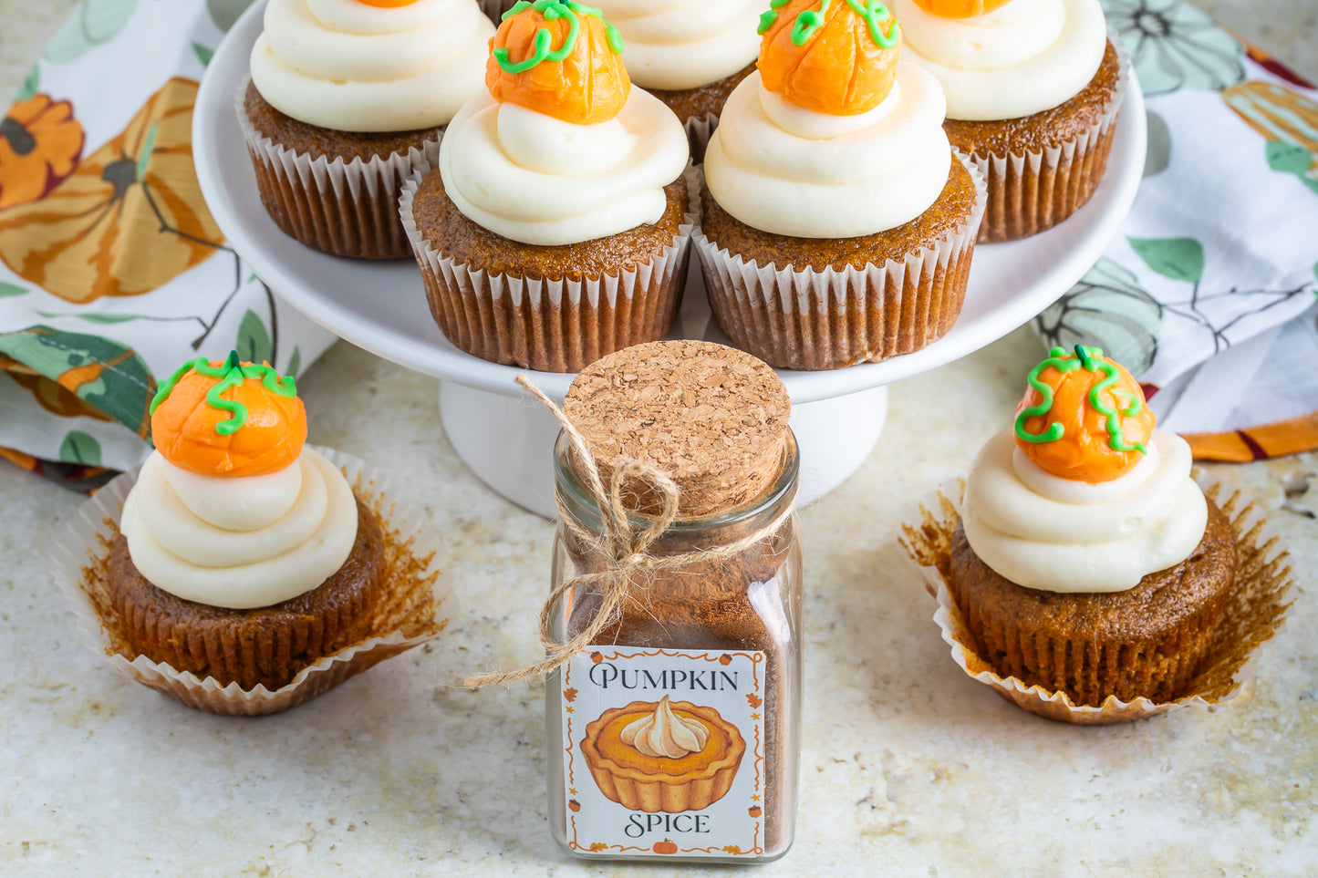 Pumpkin Cupcakes Triple Exclusive!