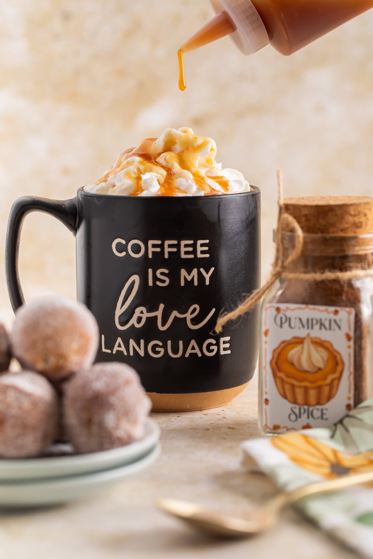 Pumpkin Cupcakes Triple Exclusive!