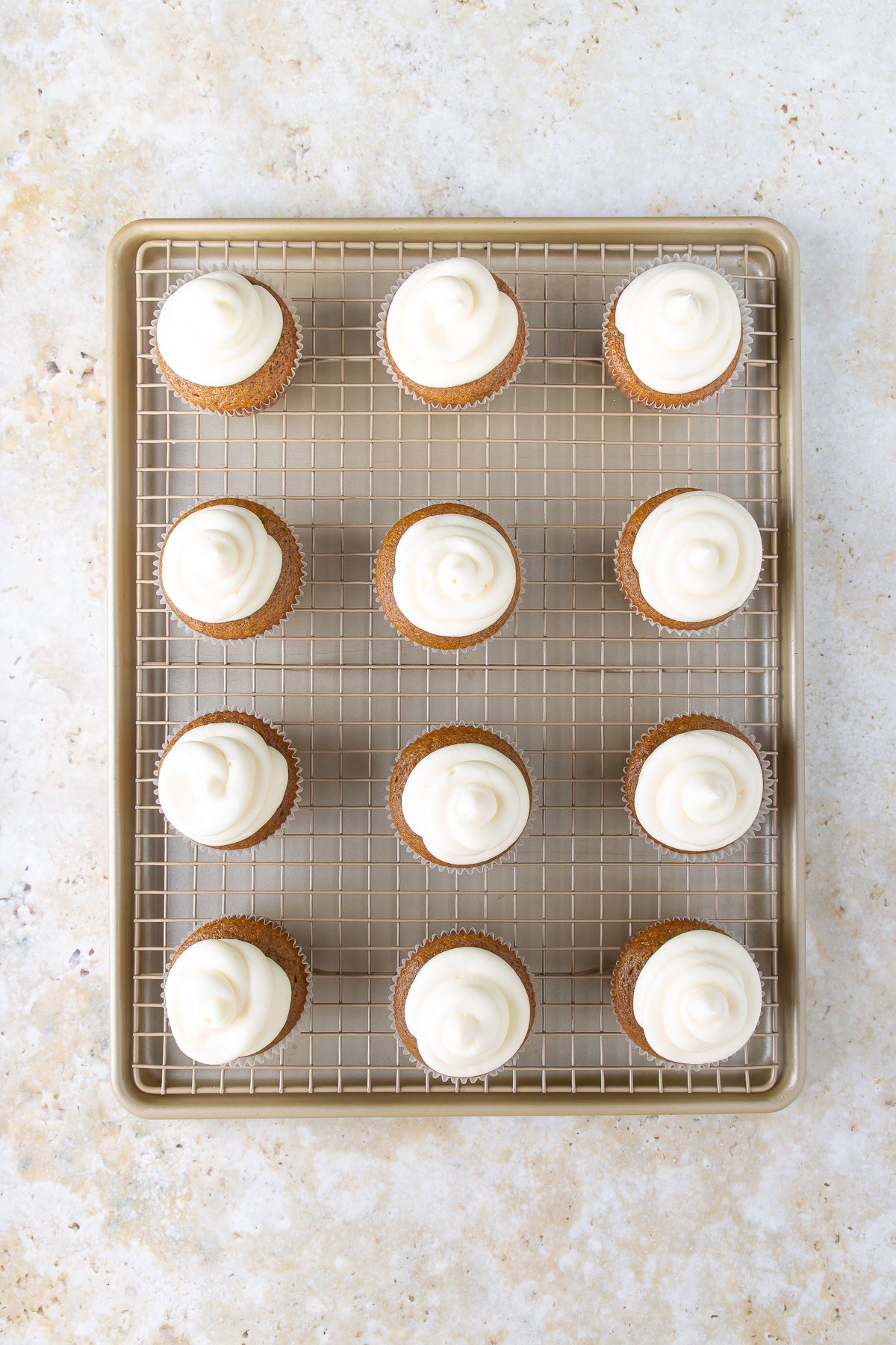 Pumpkin Cupcakes Triple Exclusive!